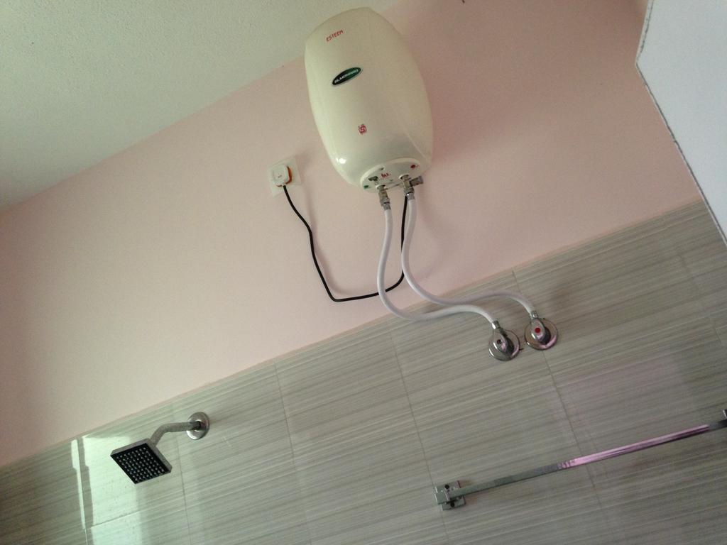 Oyo 4355 Goodland Inn チェンナイ エクステリア 写真